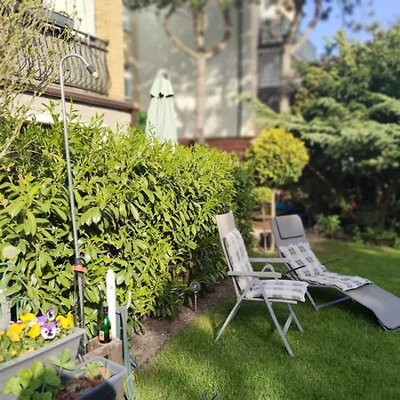 Koja Homestay szállás *